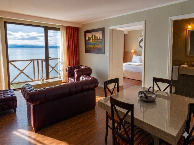 Xelena Hotel & Suites image