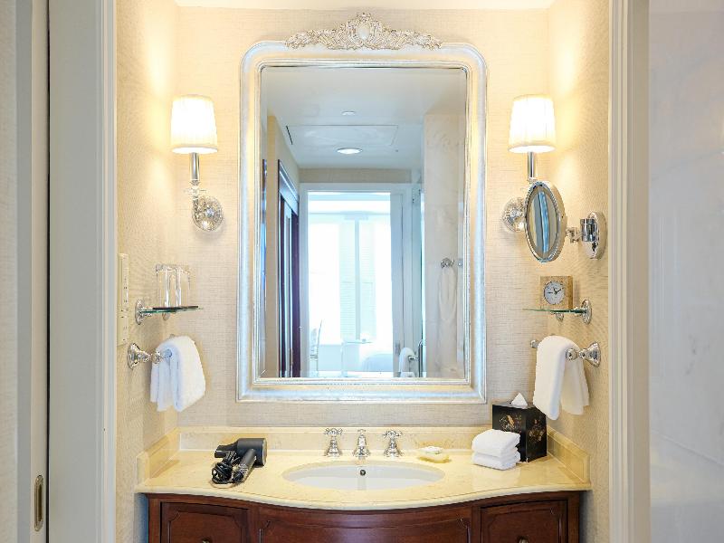 Park Hyatt Saigon image