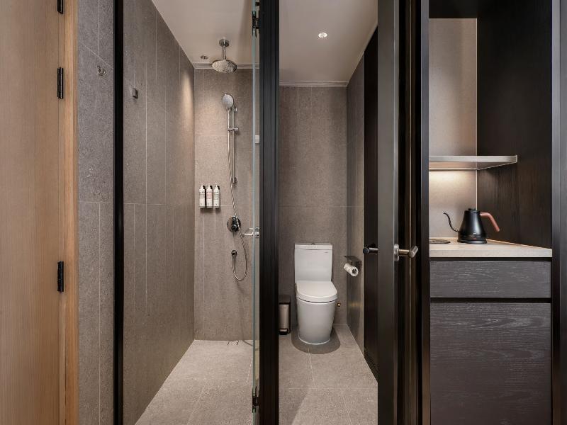 Jen Hong Kong by Shangri-La image