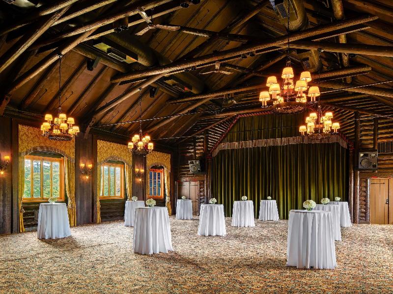 Fairmont Le Chateau Montebello image