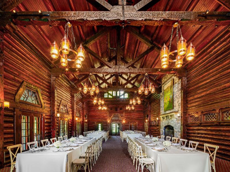 Fairmont Le Chateau Montebello image
