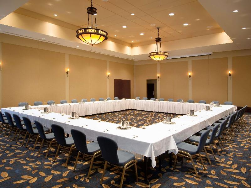 Fairmont Le Chateau Montebello image