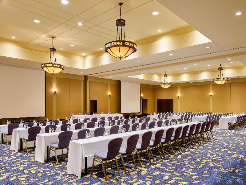 Fairmont Le Chateau Montebello image