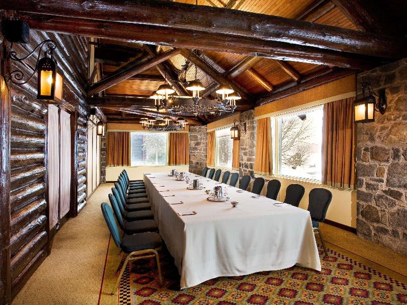 Fairmont Le Chateau Montebello image