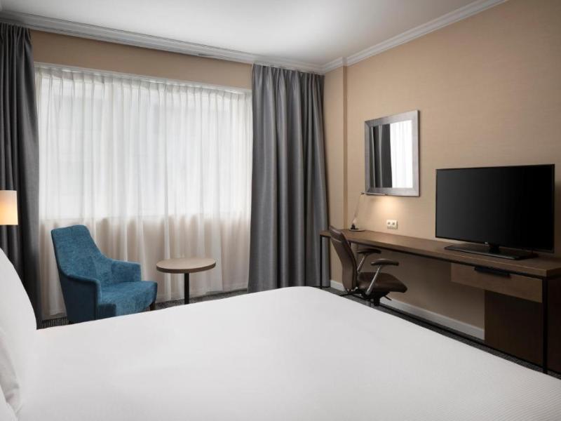 Hilton Paris Charles de Gaulle Airport image