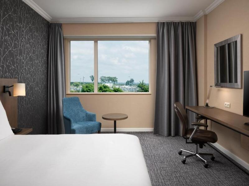 Hilton Paris Charles de Gaulle Airport image