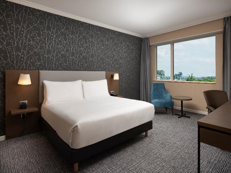 Hilton Paris Charles de Gaulle Airport image
