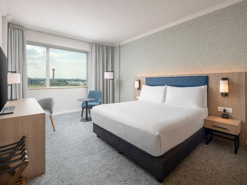 Hilton Paris Charles de Gaulle Airport image