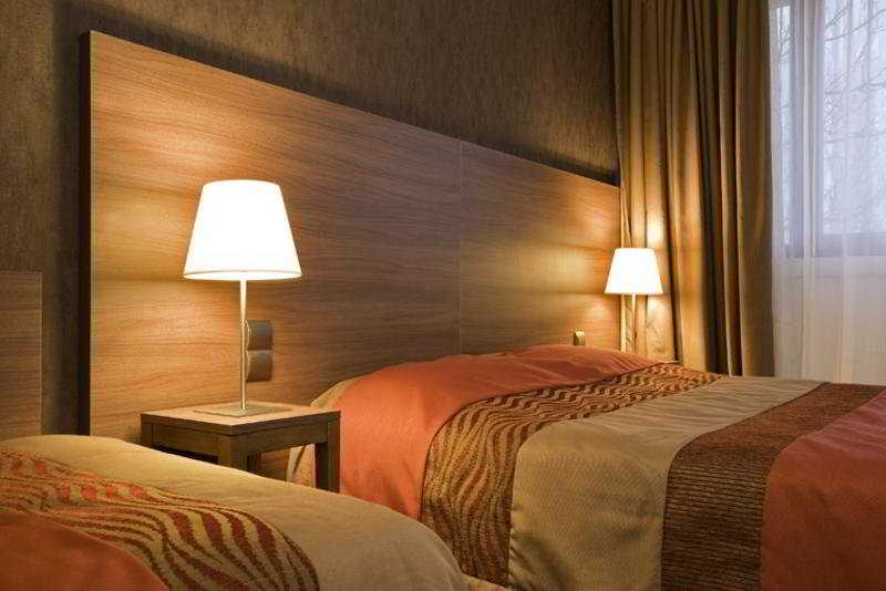 Hotel Mercure Versailles Parly 2
