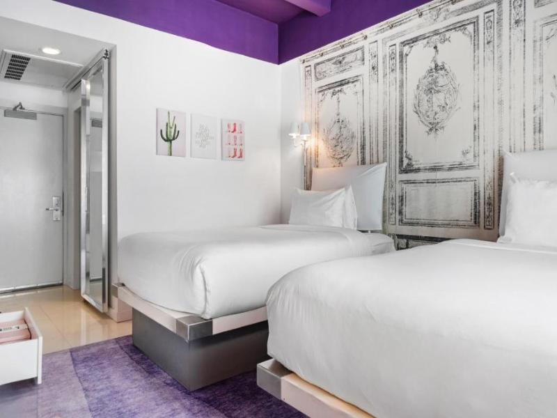 Townhouse Hotel image