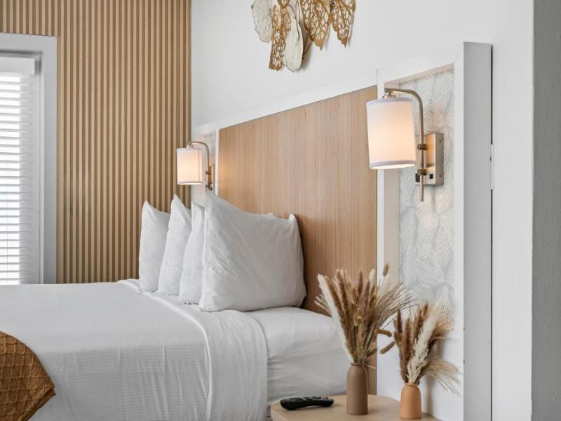 Townhouse Hotel image