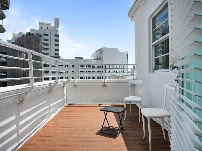 Townhouse Hotel image