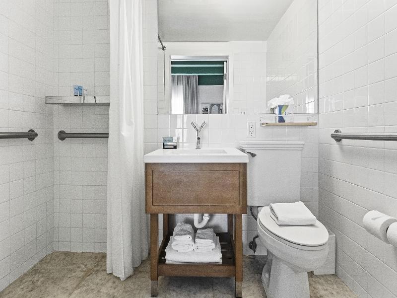 Townhouse Hotel image