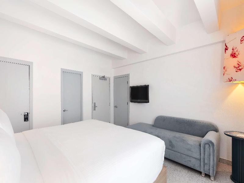 The One50 Hotel, Bw Signature Collection image
