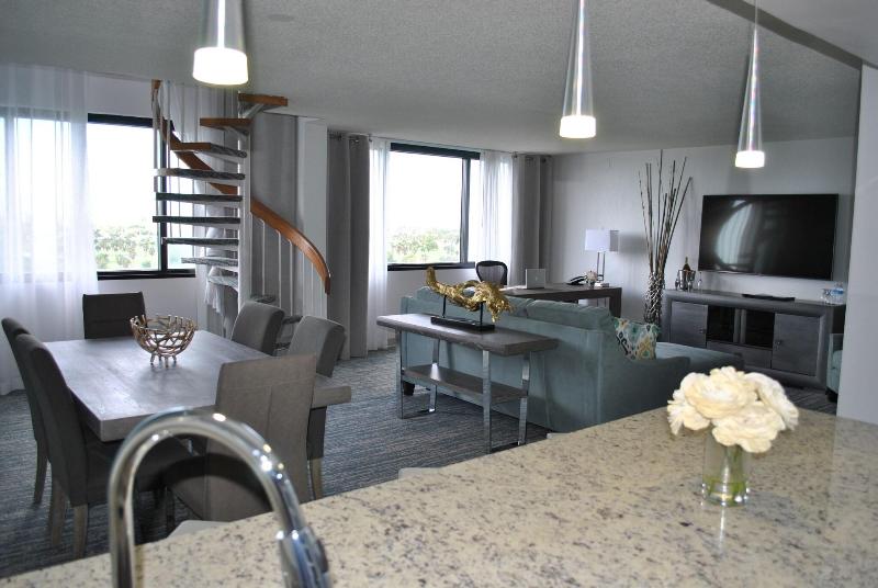 Stay in style at Sheraton Miami Airport & Executive Meeting Center