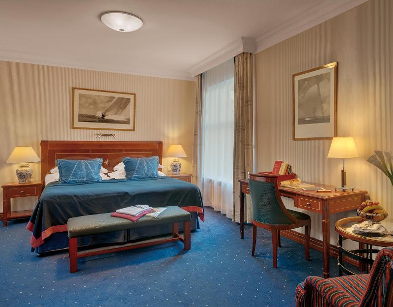 ケンピンスキー ホテル モイカ 22