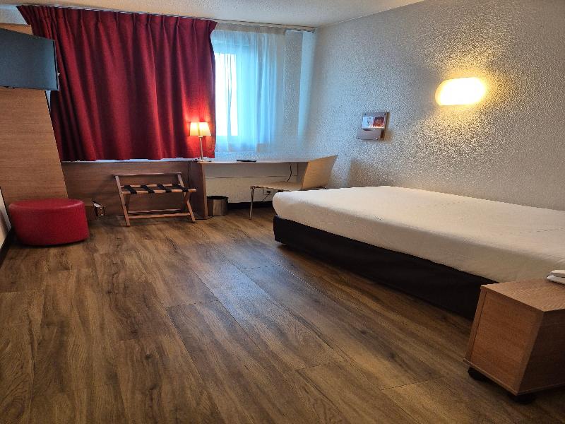 Campanile Paris Bercy Village image