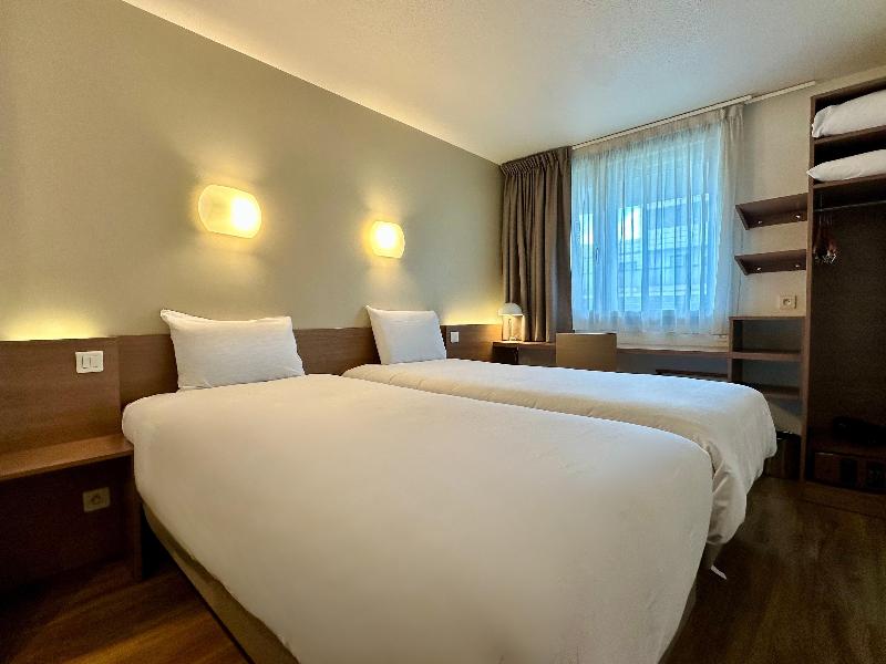 Campanile Paris Bercy Village image