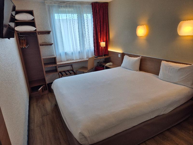 Campanile Paris Bercy Village image