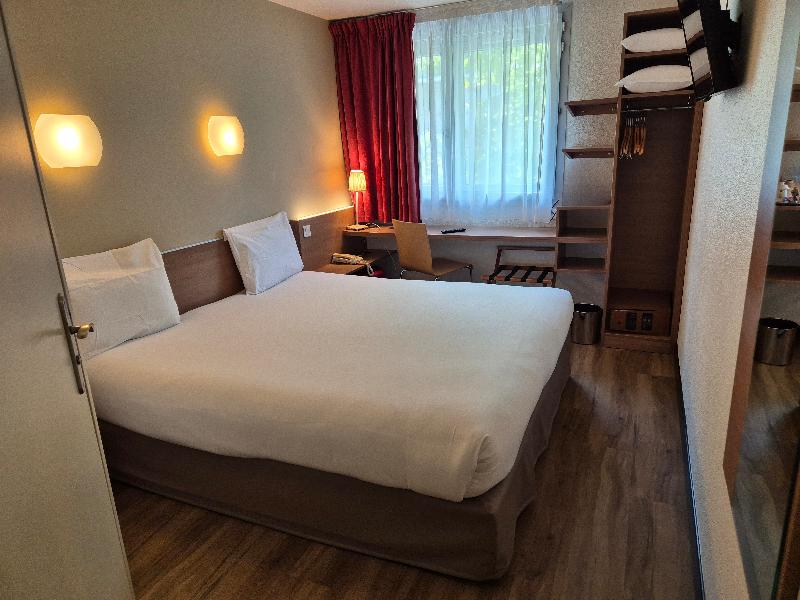 Campanile Paris Bercy Village image