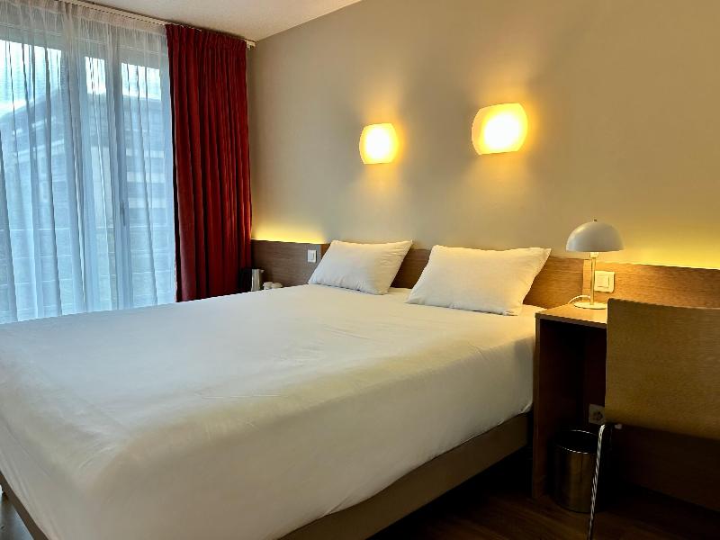 Campanile Paris Bercy Village image