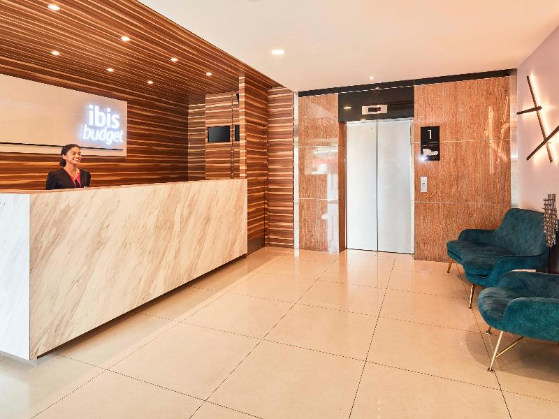 Ibis Budget Singapore Clove image