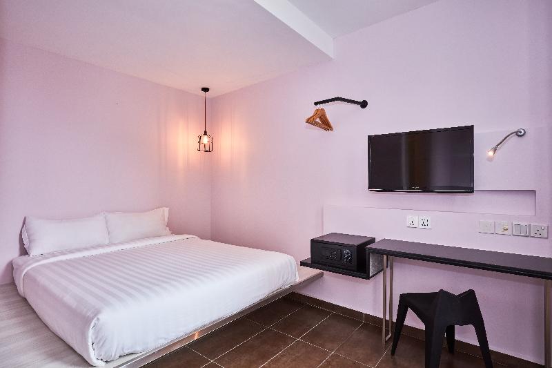 ibis Budget Singapore Vanda image