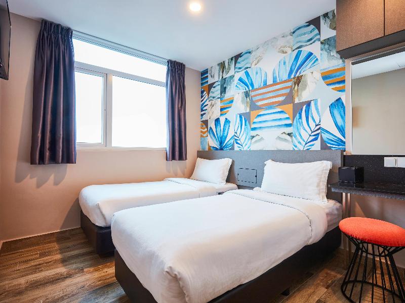 Ibis Budget Singapore Sapphire image