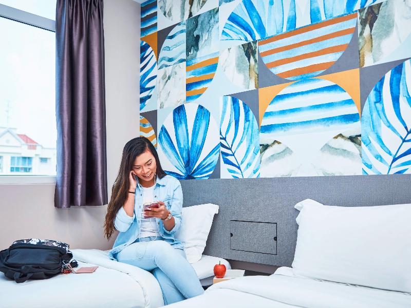 Ibis Budget Singapore Sapphire image