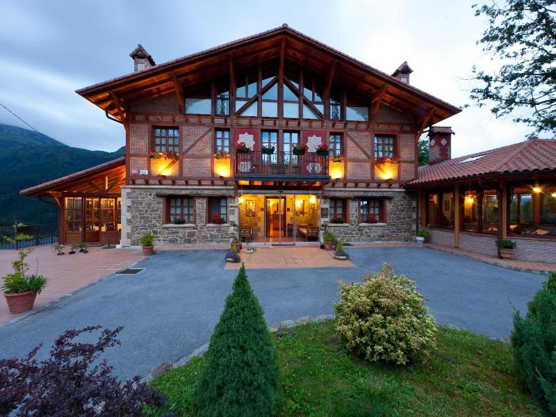 Hotel & Spa Etxegana image