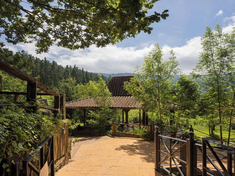 Hotel & Spa Etxegana image