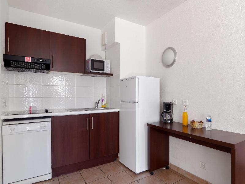 Comfort Aparthotel Six-Fours image
