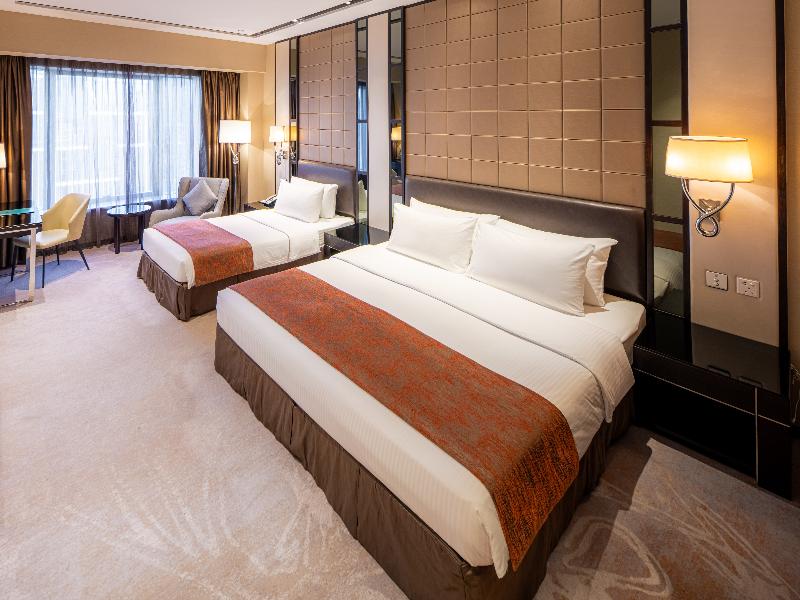 Grand Emperor Hotel image