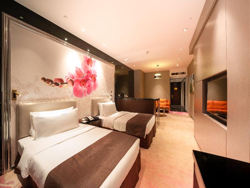 Grand Emperor Hotel image