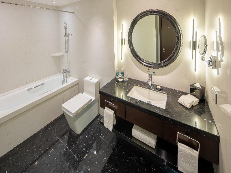 Grand Emperor Hotel image