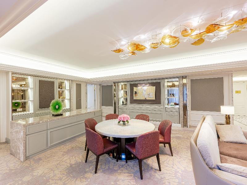 Grand Emperor Hotel image