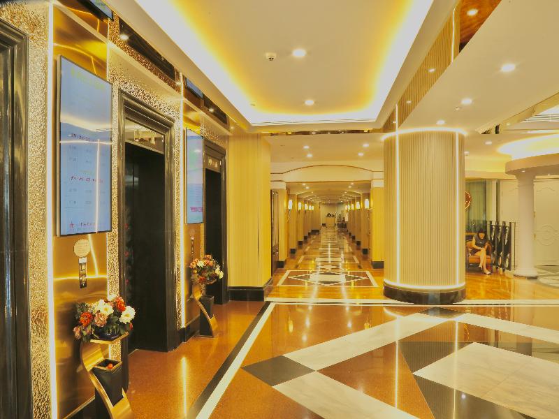 Riviera Hotel Macau image