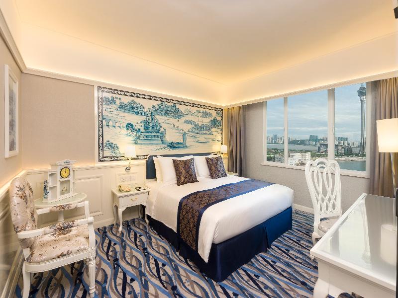 Riviera Hotel Macau image