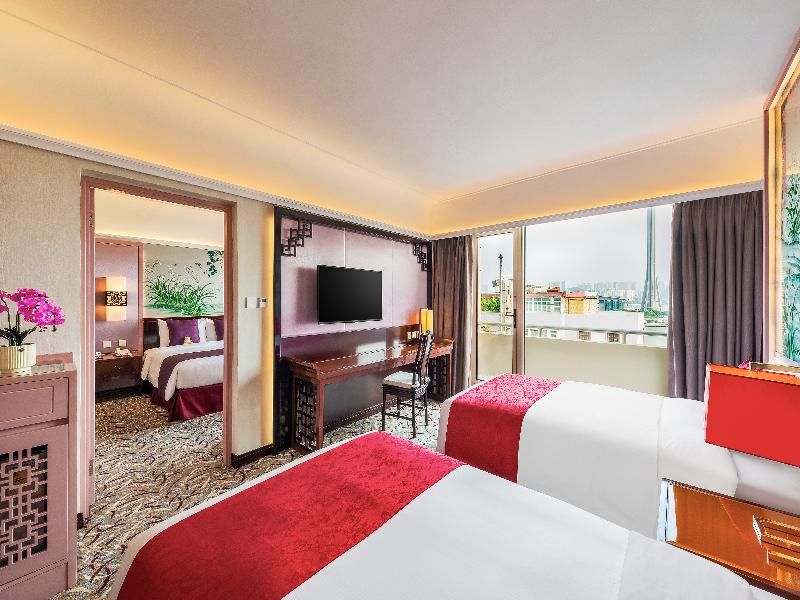 Riviera Hotel Macau image