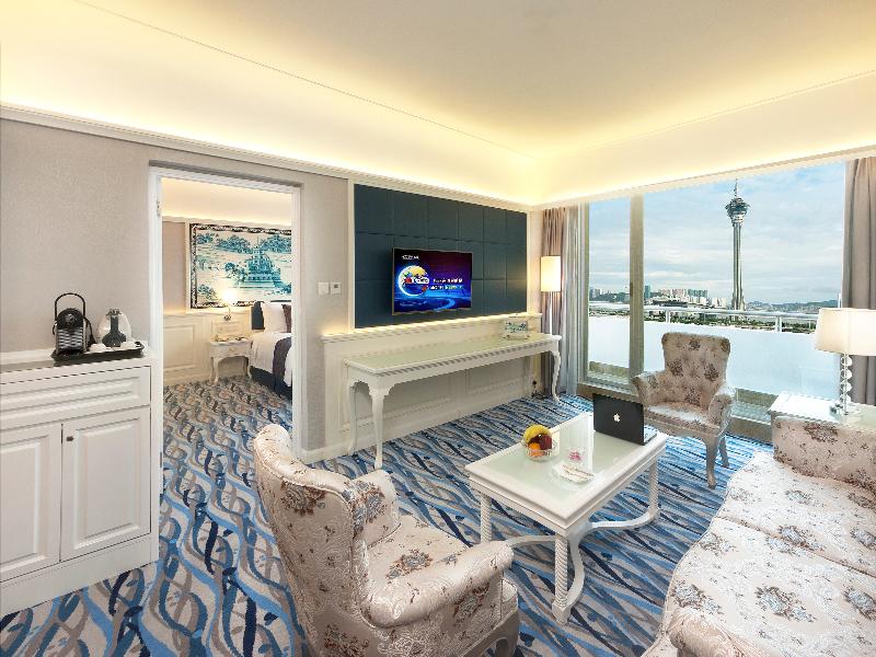 Riviera Hotel Macau image