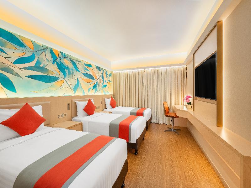 Riviera Hotel Macau image