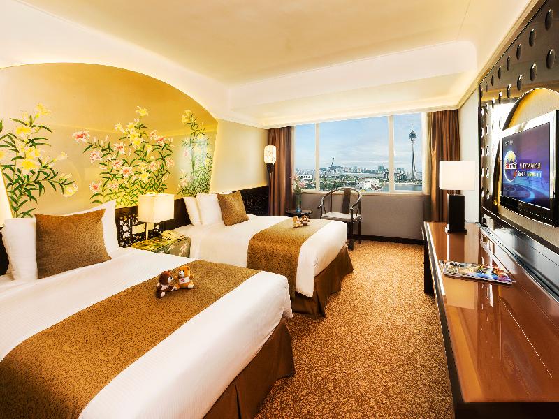 Riviera Hotel Macau image