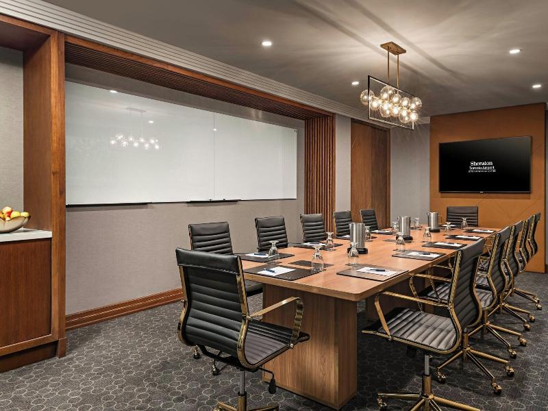 Sheraton Toronto Airport Hotel & Conference Center image