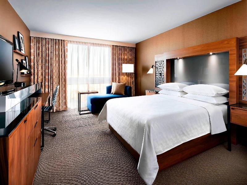 Sheraton Toronto Airport Hotel & Conference Center image