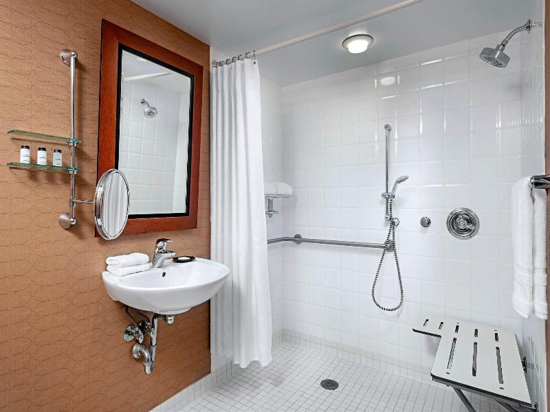Sheraton Toronto Airport Hotel & Conference Center image
