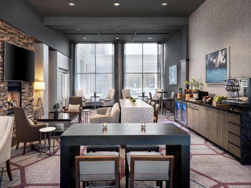 Sheraton Toronto Airport Hotel & Conference Center image