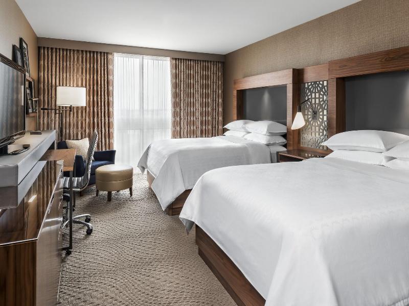 Sheraton Toronto Airport Hotel & Conference Center image