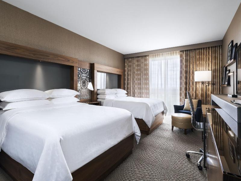 Sheraton Toronto Airport Hotel & Conference Center image