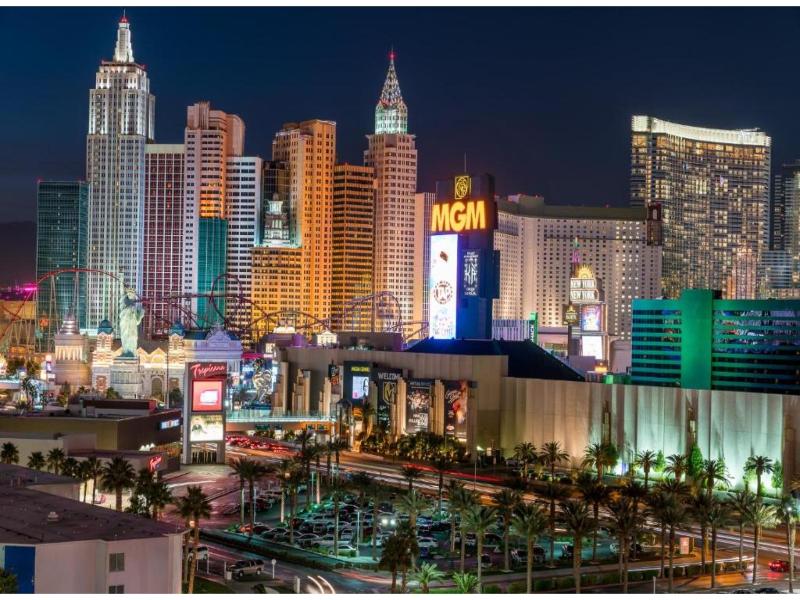 OYO Hotel and Casino Las Vegas image