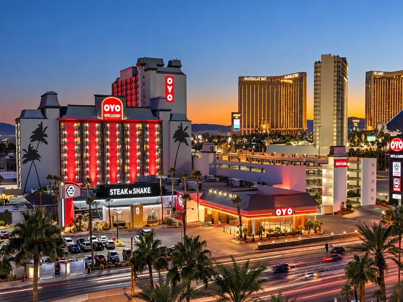 OYO Hotel and Casino Las Vegas image